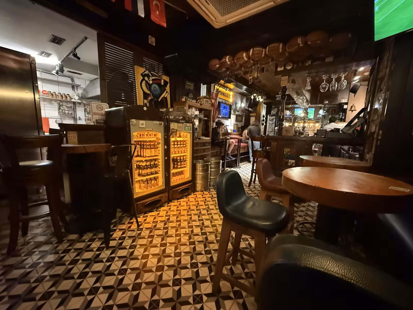 Tower Pub & Bar - görsel 3