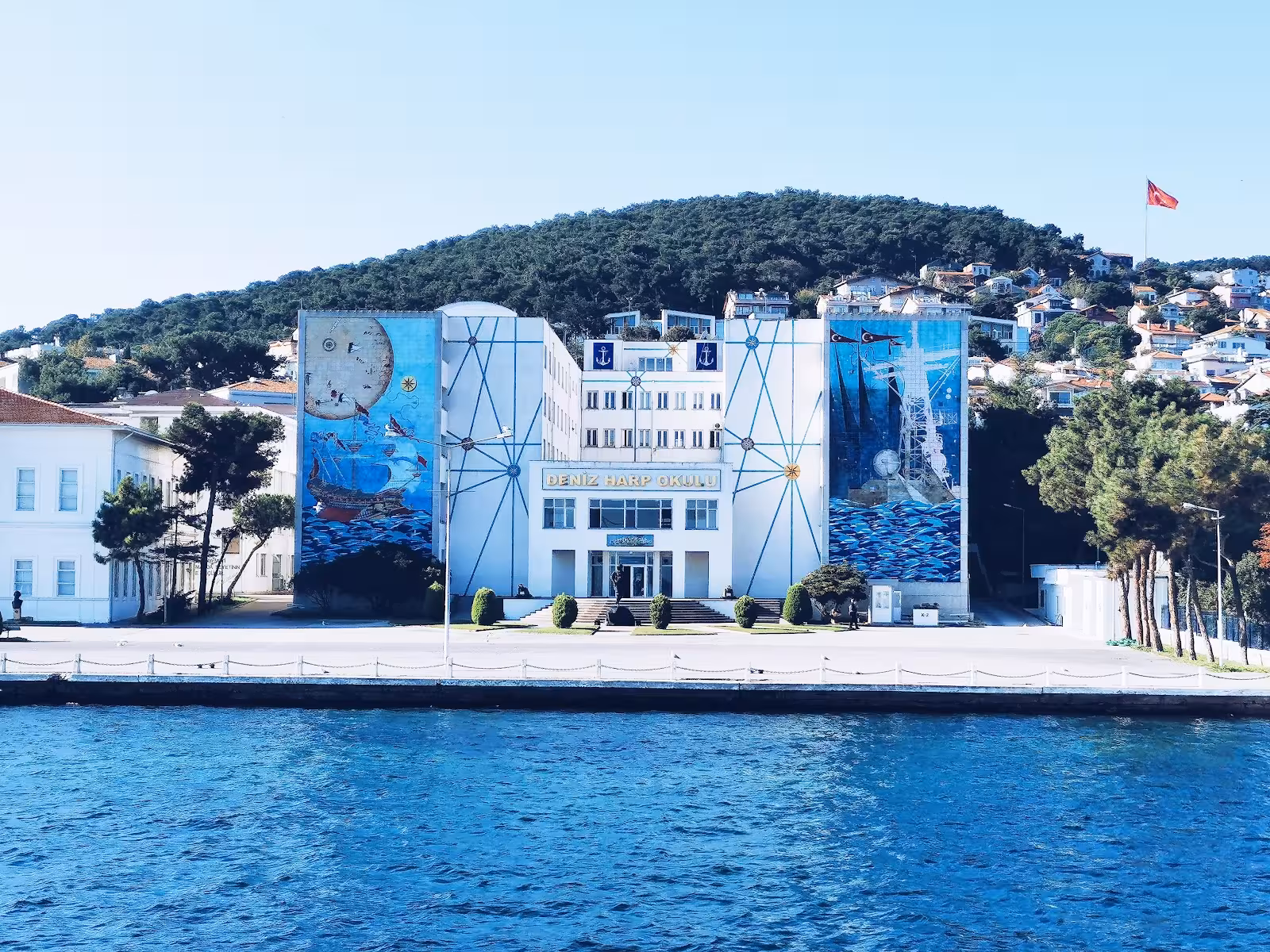 Deniz Harp Okulu Heybeliada Yerleşkesi Komutanlığı - görsel 1