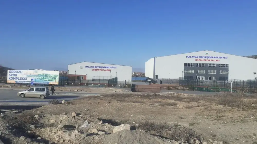 ORDUZU SPOR KOMPLEKSİ — Yüzme Havuzları, Battalgazi · fotoğraf 4