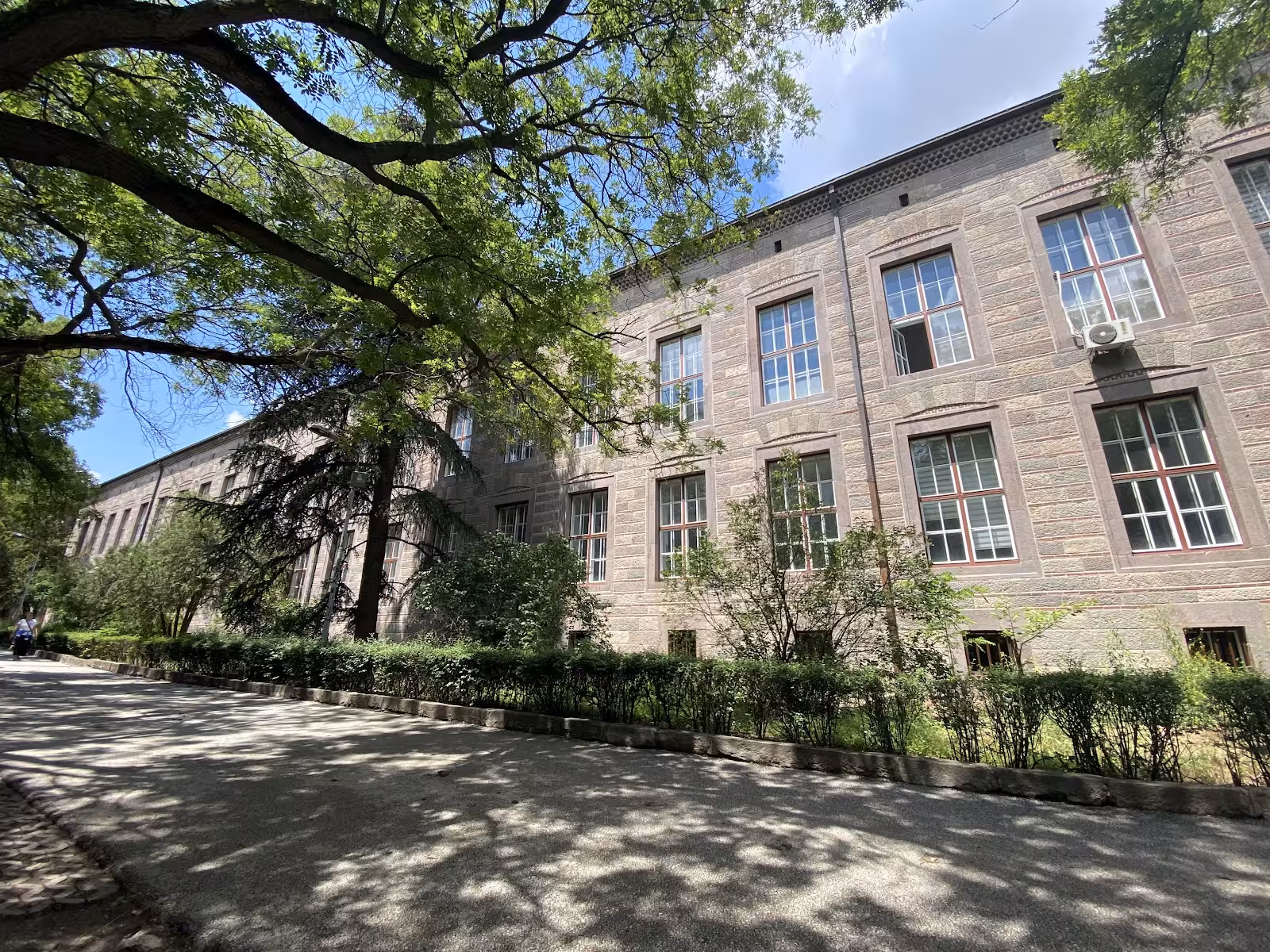 Ankara Üniversitesi - görsel 5