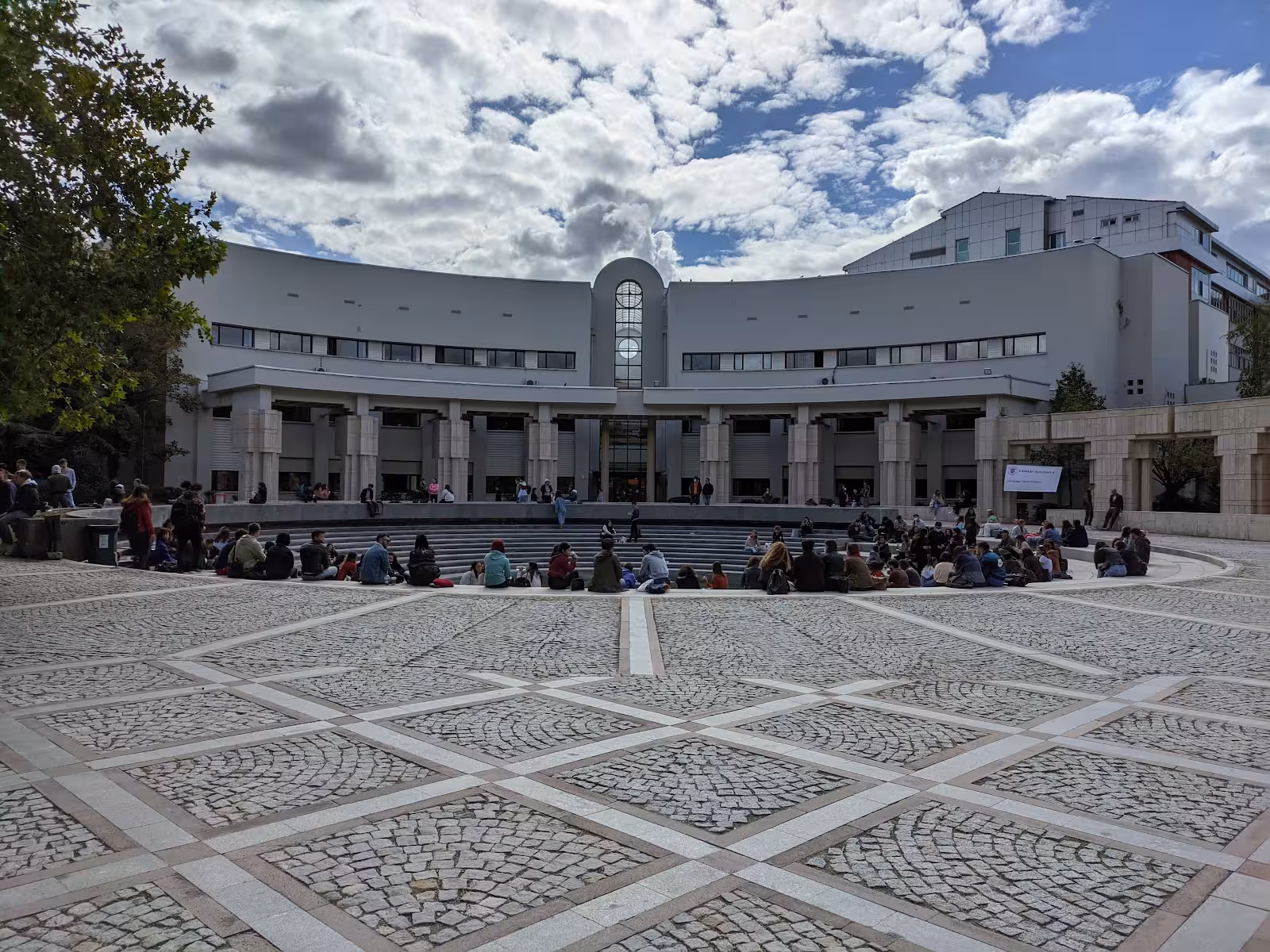 Bilkent Üniversitesi - görsel 2