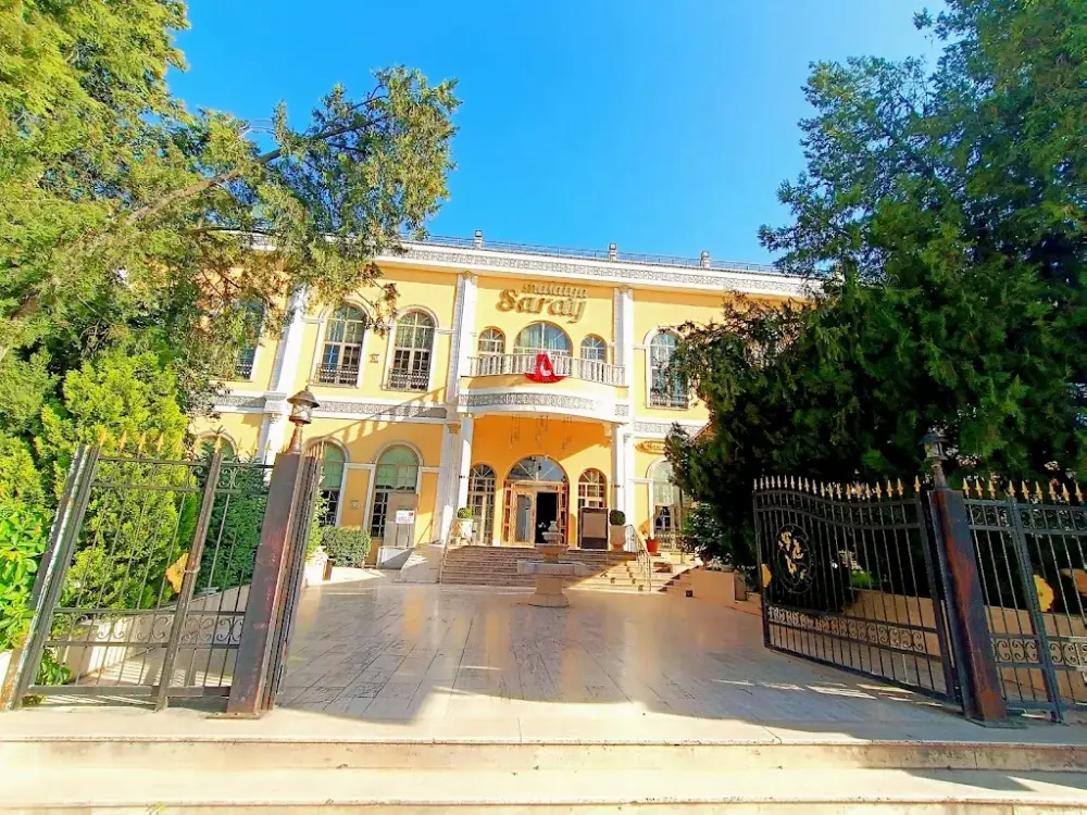 Malatya Saray Havuzbaşı Restorant — Yüzme Havuzları · fotoğraf 3