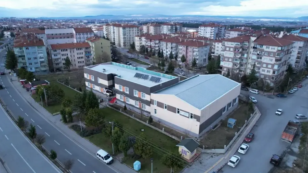 Haymeana Hanımlar Lokali — Yüzme Havuzları, Merkez · fotoğraf 3