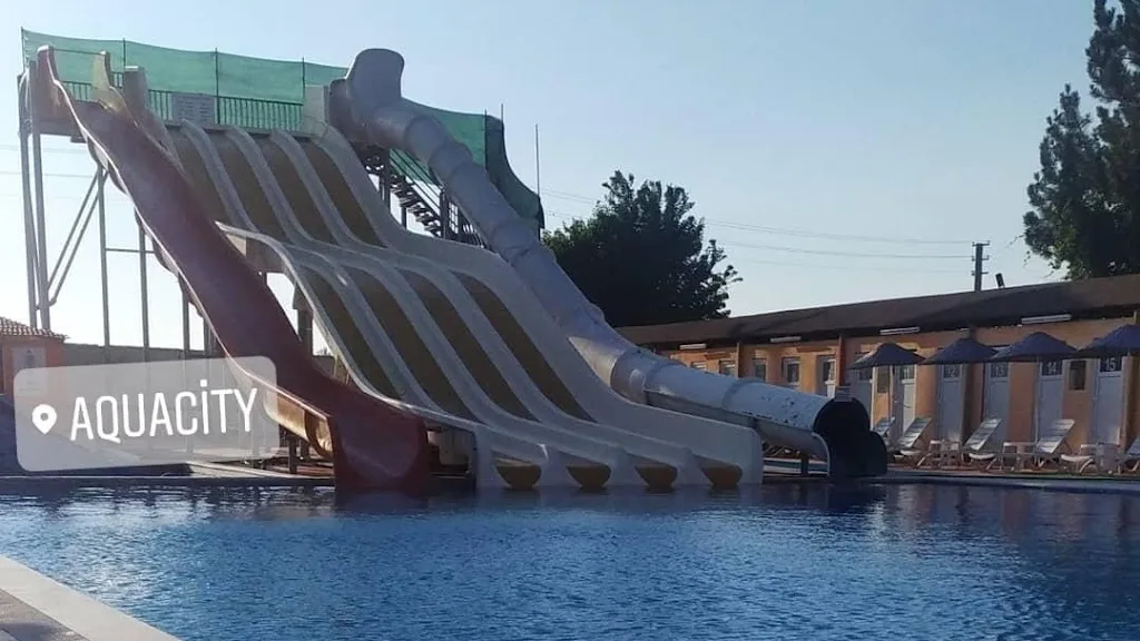 AquparkCity-Türkdönmez — Yüzme Havuzları, Merkez · fotoğraf 1