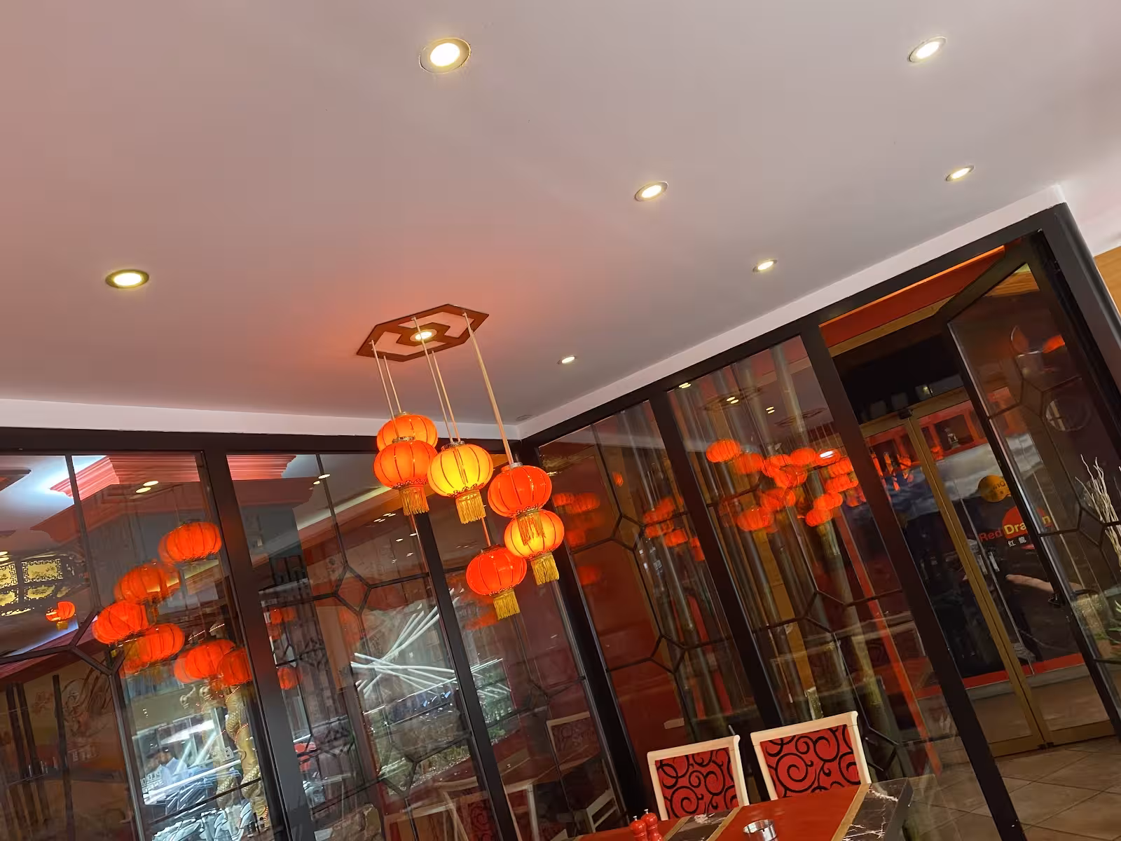 Red Dragon Çin Restoranı - görsel 1