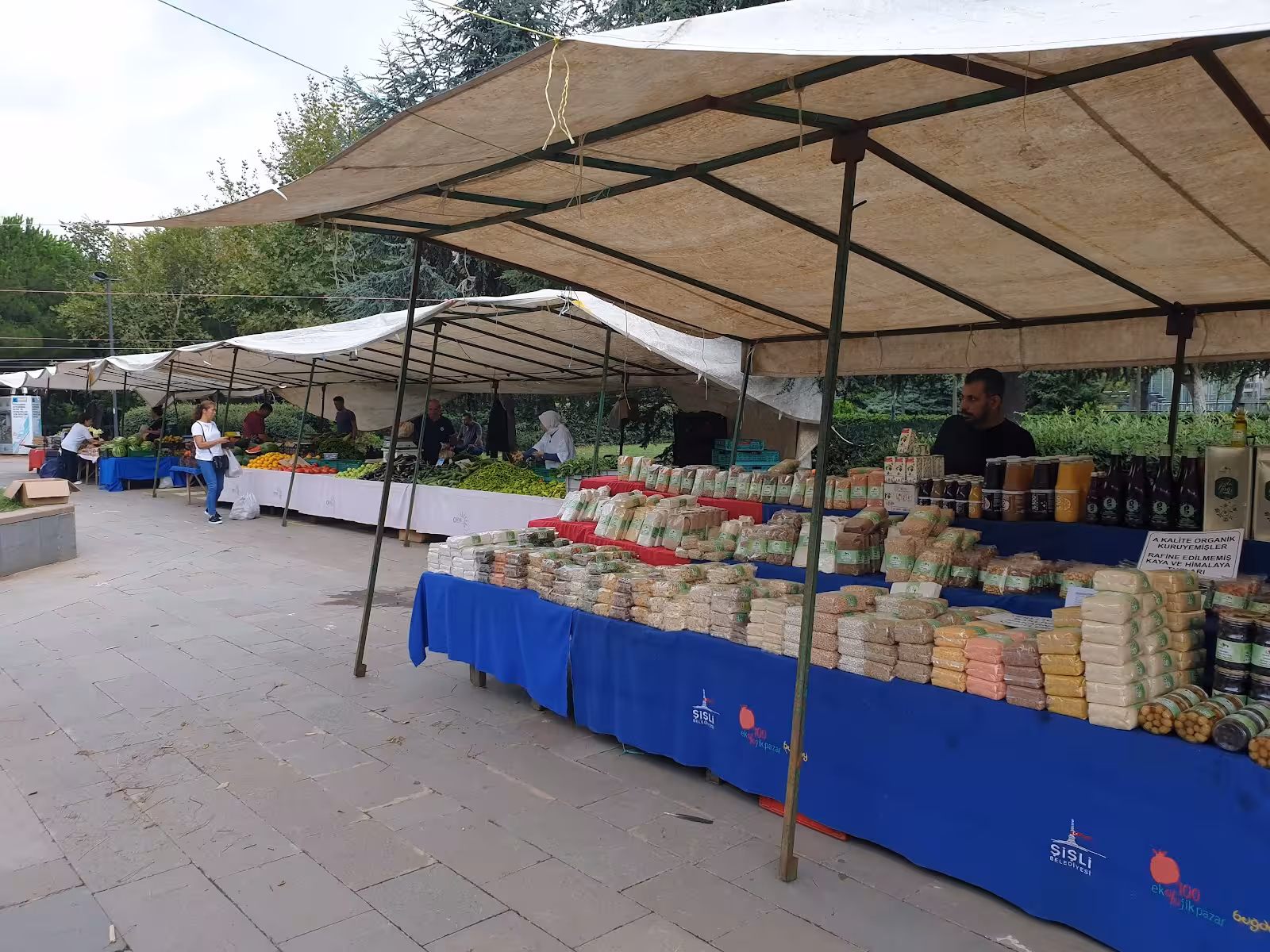Kadıköy Organik Pazarı - görsel 1