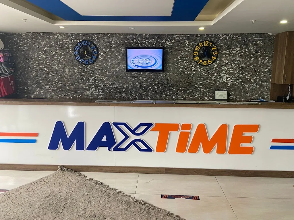 Maxtime Spor Merkezi ve Yüzme havuzu — Yüzme Havuzları, Meram · fotoğraf 1