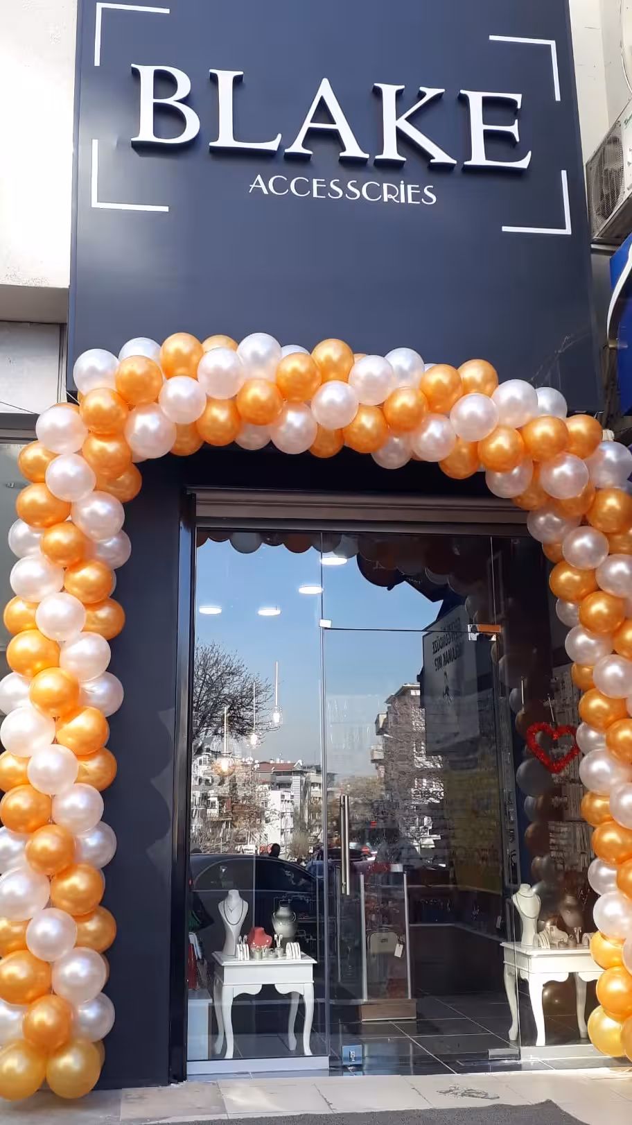 BLAKERS Takı Aksesuar | Tunalı Bijuteri | Ankara Takı, Kolye, Bileklik, Toka | Tunalı Hilmi çanta - görsel 5