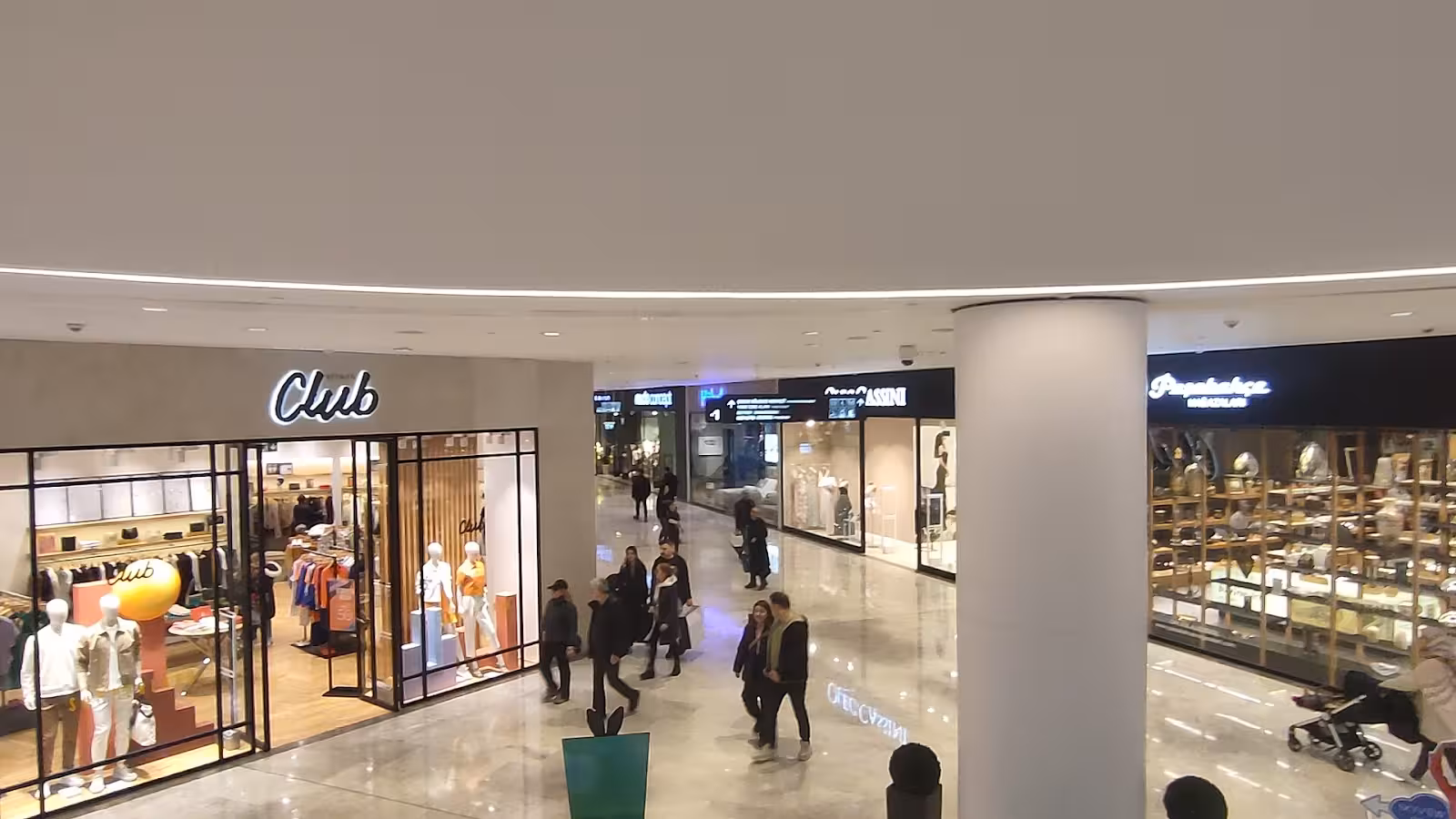 Emaar Square AVM — AVM'ler, Üsküdar · fotoğraf 1
