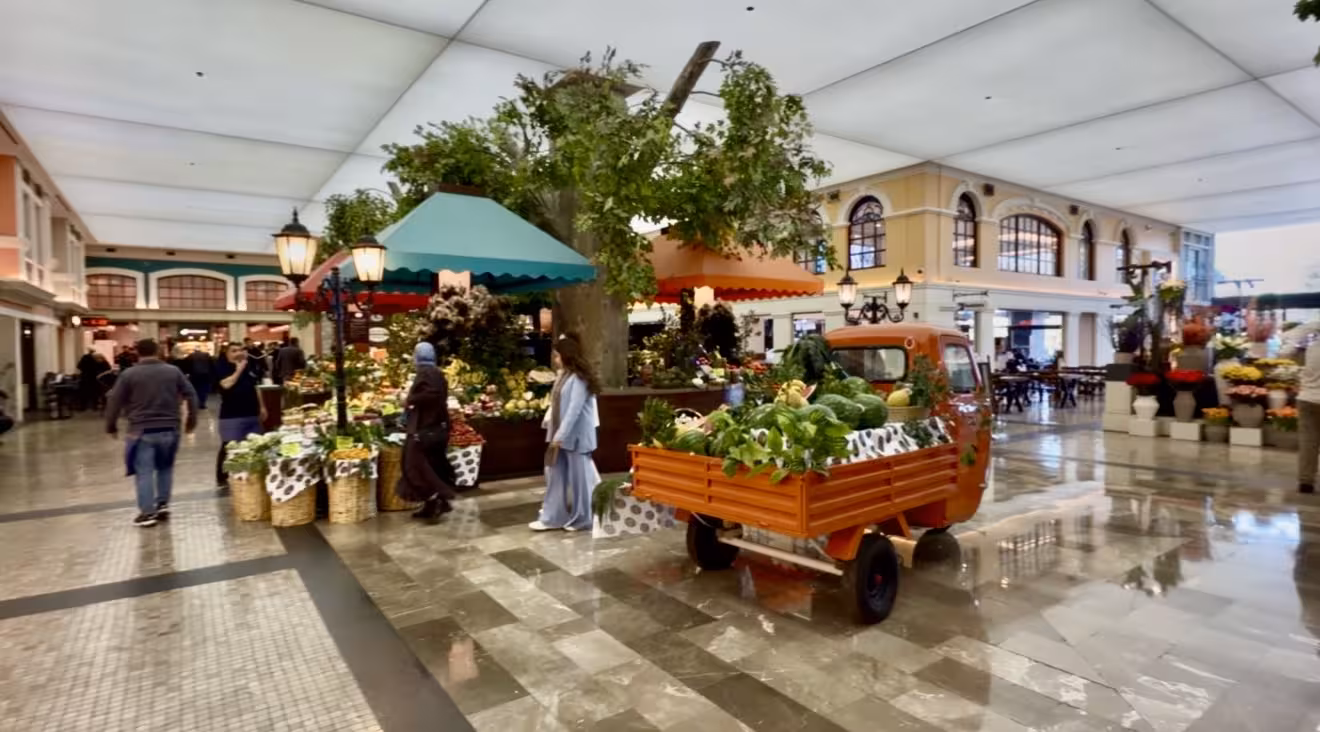 İstinyePark Alışveriş Merkezi — AVM'ler, Sarıyer · fotoğraf 4