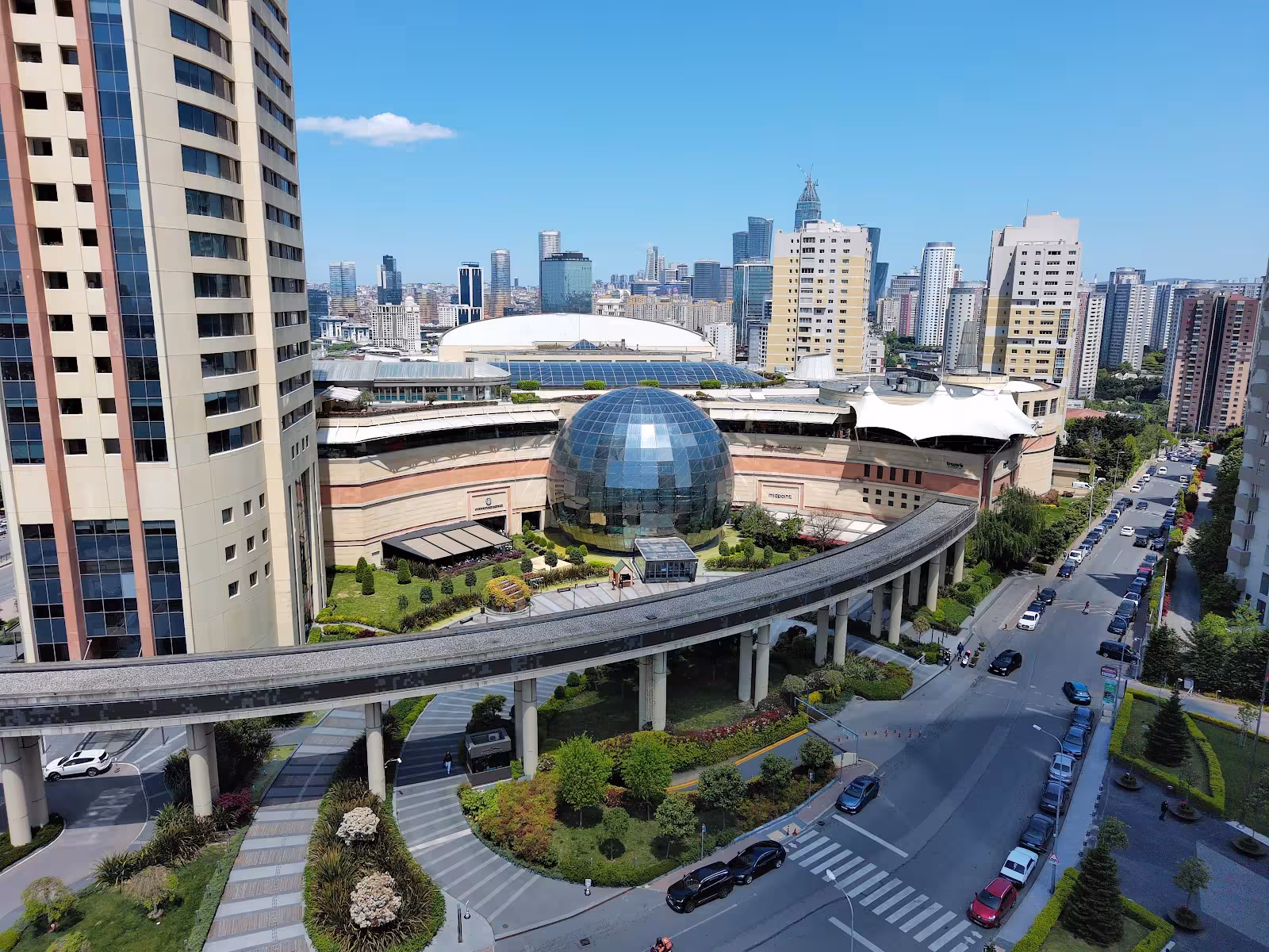 Palladium Ataşehir AVM — AVM'ler, Ataşehir · fotoğraf 1