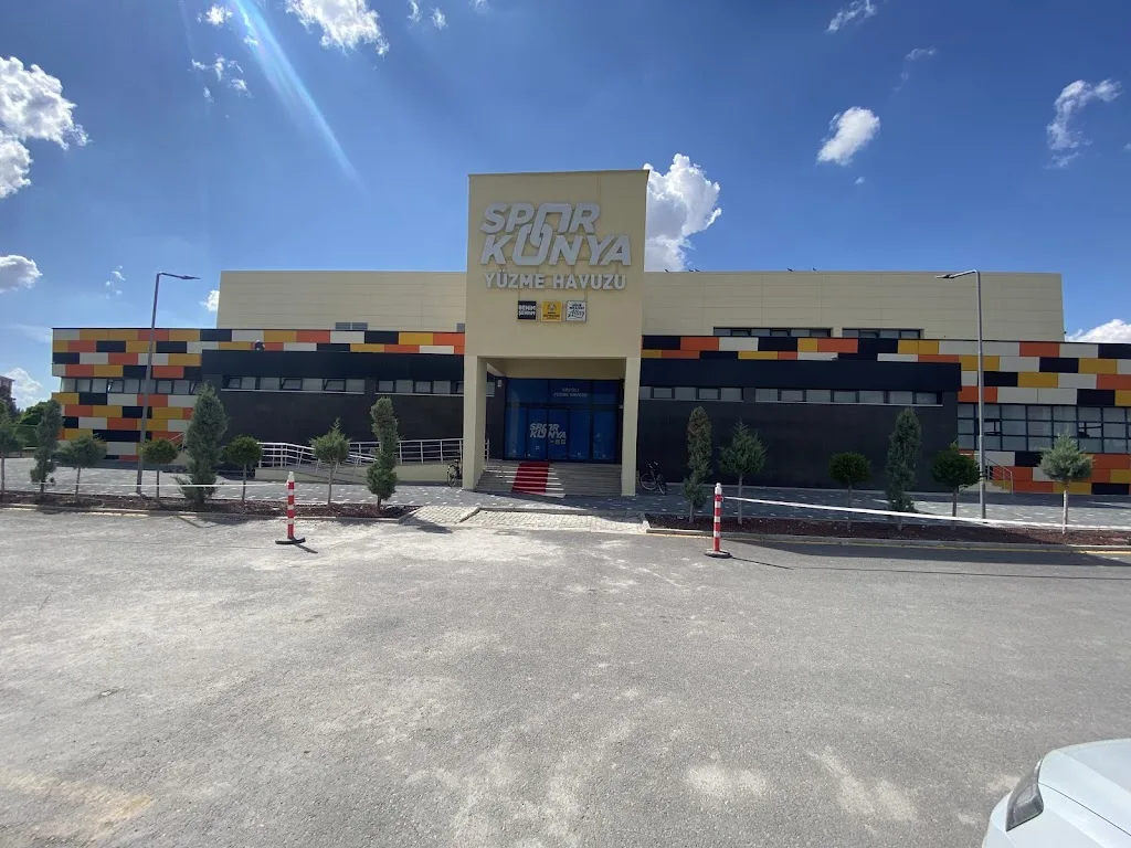Ereğli Yarı Olimpik Yüzme Havuzu — Yüzme Havuzları, Ereğli · fotoğraf 1