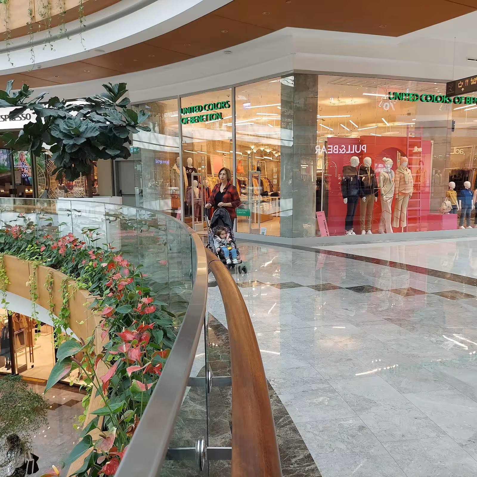 İstinyePark İzmir — AVM'ler, Balçova · fotoğraf 1